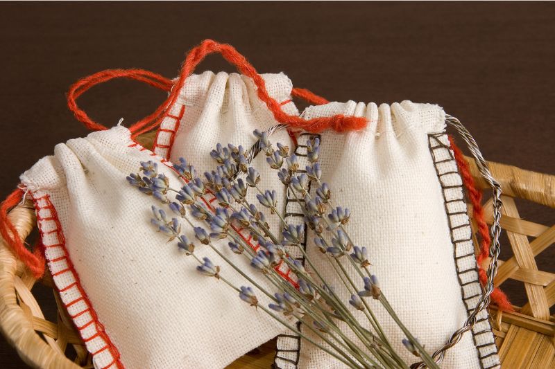 Ideas For Making Diy Scented Sachets At Home Wepack